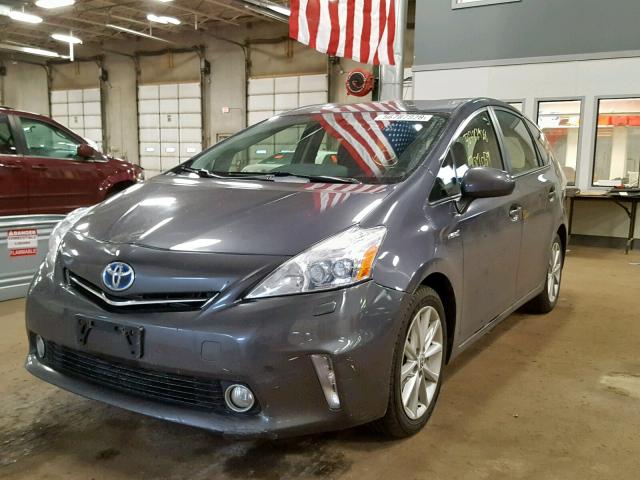 JTDZN3EU4C3056743 - 2012 TOYOTA PRIUS V GRAY photo 2