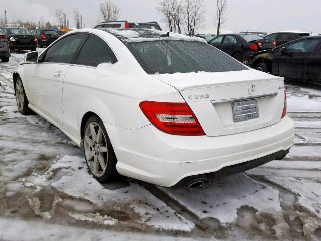 WDDGJ8JB0DG083345 - 2013 MERCEDES-BENZ C 350 4MAT WHITE photo 3