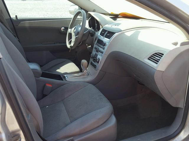 1G1ZG57B28F249084 - 2008 CHEVROLET MALIBU LS SILVER photo 5