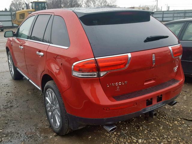 2LMDJ8JK6BBJ22618 - 2011 LINCOLN MKX RED photo 3