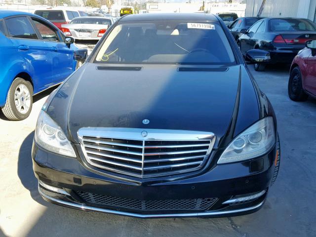 WDDNG9FB0BA366669 - 2011 MERCEDES-BENZ S 400 BLACK photo 9