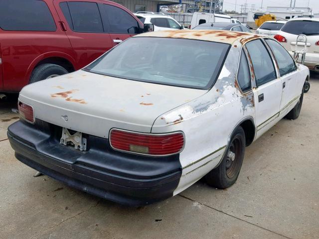 1G1BL52PXTR153811 - 1996 CHEVROLET CAPRICE / WHITE photo 4