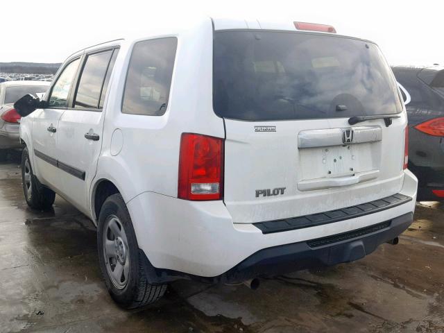 5FNYF3H26EB016513 - 2014 HONDA PILOT LX WHITE photo 3