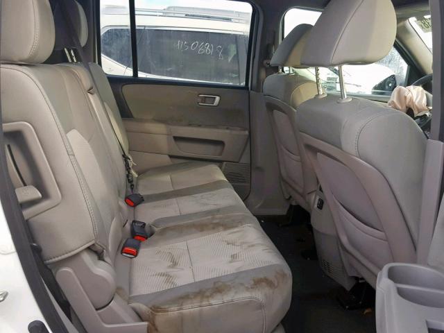 5FNYF3H26EB016513 - 2014 HONDA PILOT LX WHITE photo 6