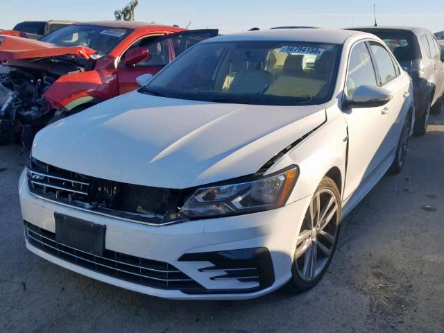 1VWDT7A32HC053445 - 2017 VOLKSWAGEN PASSAT R-L WHITE photo 2