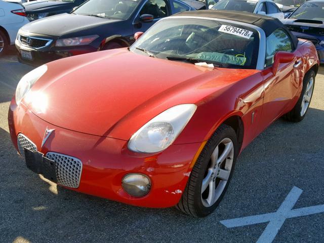 1G2MB35B36Y114581 - 2006 PONTIAC SOLSTICE RED photo 2