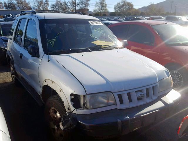 KNDJB723625126898 - 2002 KIA SPORTAGE WHITE photo 1