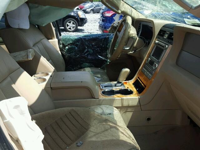 5LMFU27558LJ09133 - 2008 LINCOLN NAVIGATOR Blanc photo 5