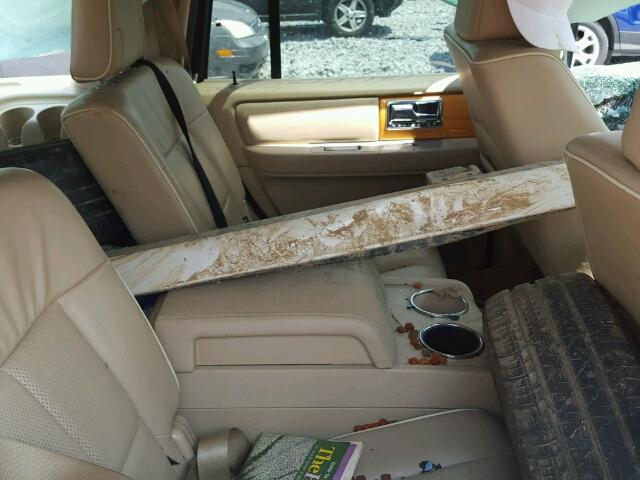 5LMFU27558LJ09133 - 2008 LINCOLN NAVIGATOR Blanc photo 6