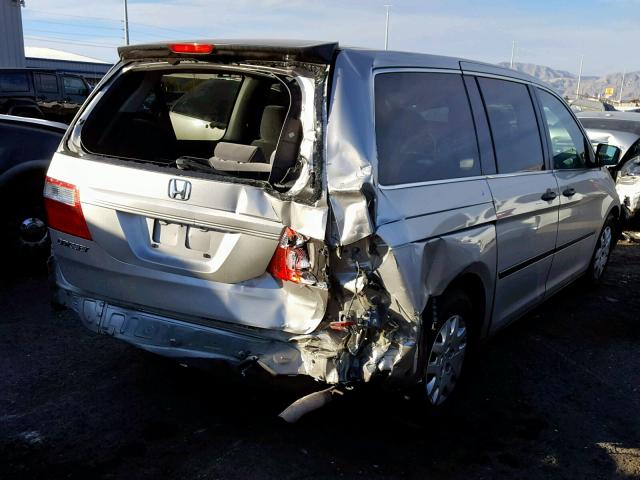 5FNRL38247B027171 - 2007 HONDA ODYSSEY LX SILVER photo 4