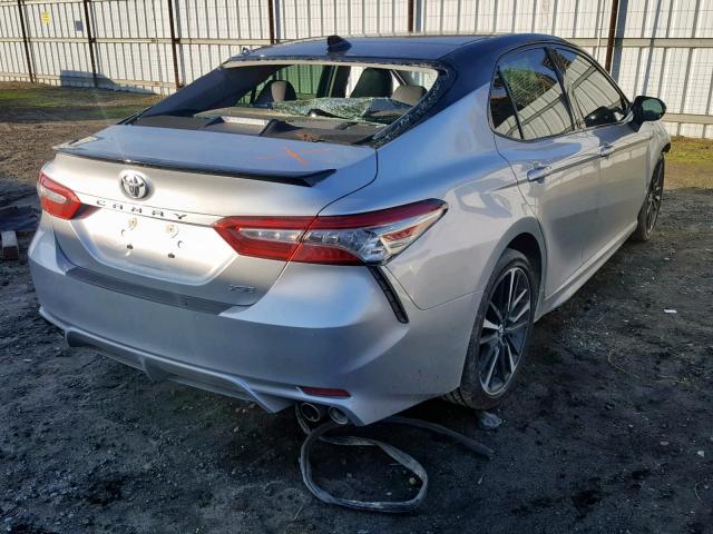 4T1BZ1HK9JU002362 - 2018 TOYOTA CAMRY XSE TWO TONE photo 4