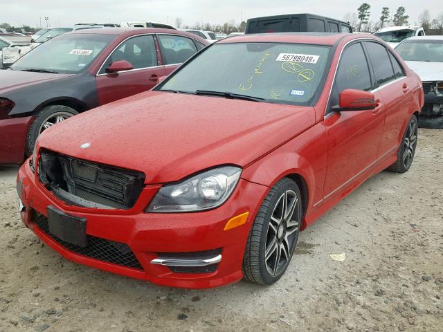 WDDGF4HB2EA953178 - 2014 MERCEDES-BENZ C 250 RED photo 2