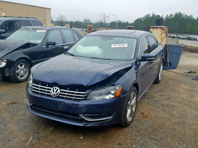 1VWBV7A37FC052936 - 2015 VOLKSWAGEN PASSAT SE BLUE photo 2