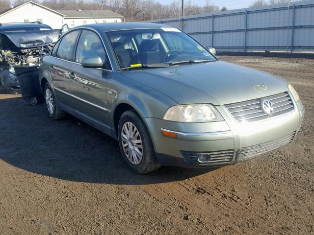 WVWPD63B22P358634 - 2002 VOLKSWAGEN PASSAT GLS GREEN photo 1