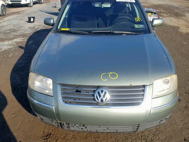 WVWPD63B22P358634 - 2002 VOLKSWAGEN PASSAT GLS GREEN photo 7