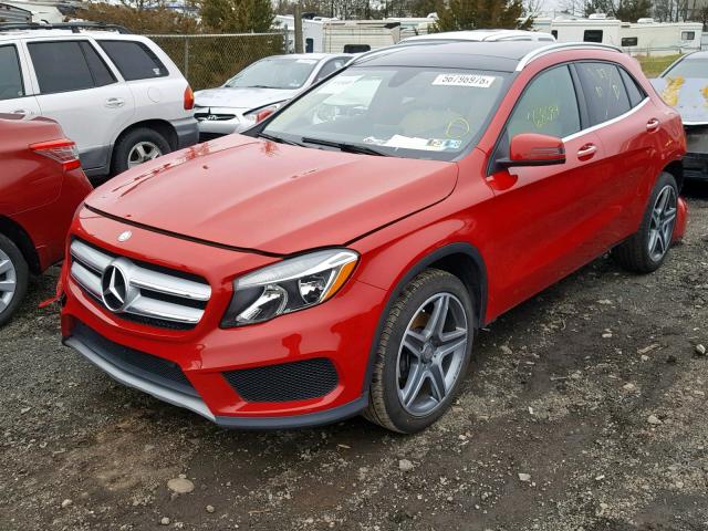 WDCTG4GB7GJ194290 - 2016 MERCEDES-BENZ GLA 250 4M RED photo 2