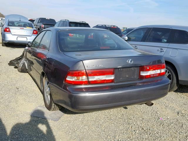 JT8BF28G210340559 - 2001 LEXUS ES 300 GRAY photo 3