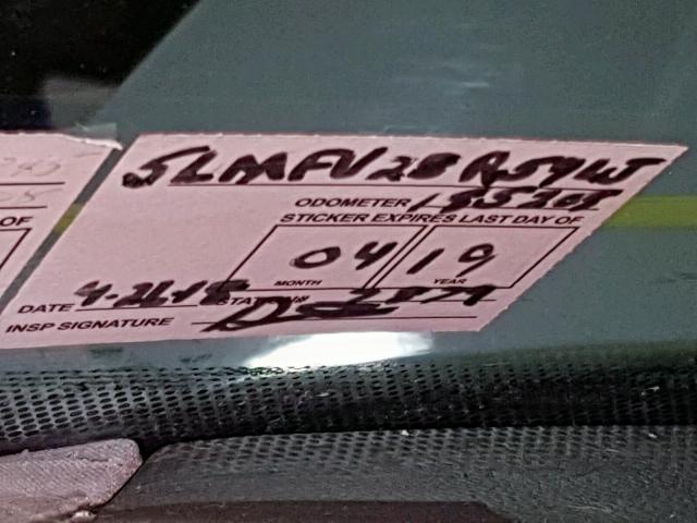 5LMFU28R54LJ28745 - 2004 LINCOLN NAVIGATOR 银色 照片 9