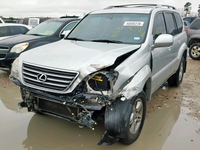 JTJBT20X050087332 - 2005 LEXUS GX 470 SILVER photo 2