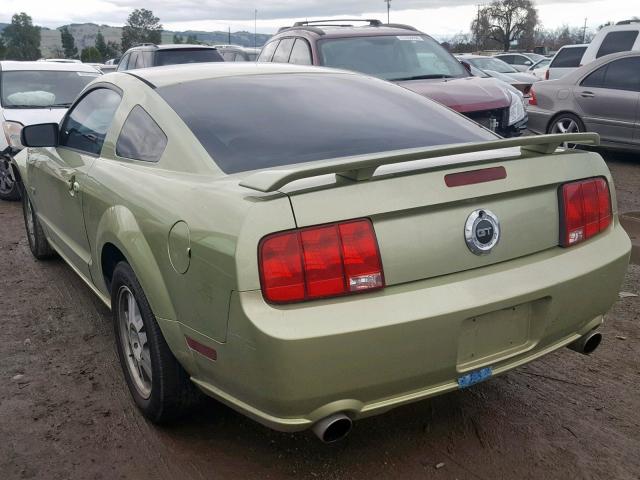 1ZVFT82H755181379 - 2005 FORD MUSTANG GT GREEN photo 3