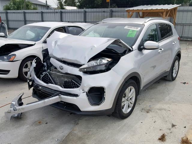 KNDPM3AC5H7036993 - 2017 KIA SPORTAGE L SILVER photo 2