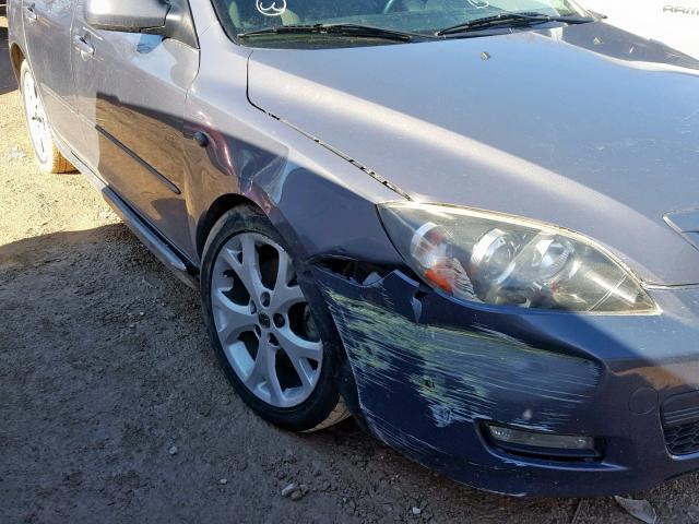 JM1BK343381149498 - 2008 MAZDA 3 HATCHBAC SILVER photo 9