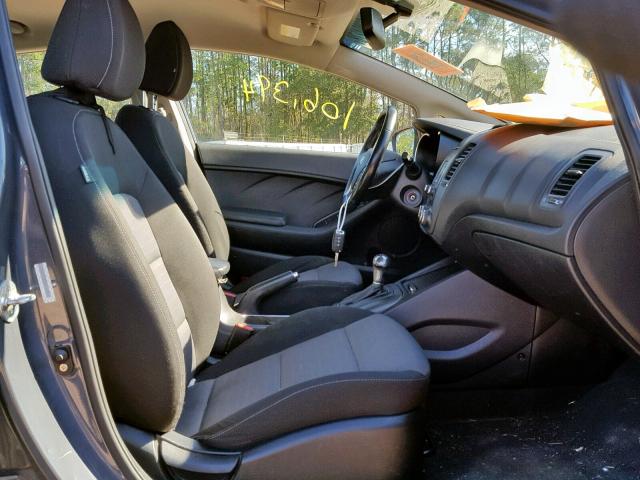 KNAFX4A88E5197153 - 2014 KIA FORTE EX GRAY photo 5