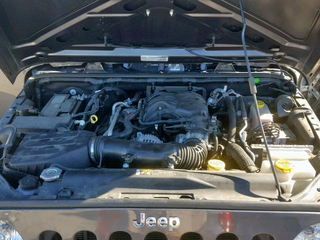 1C4AJWAG2HL517620 - 2017 JEEP WRANGLER S GRAY photo 7