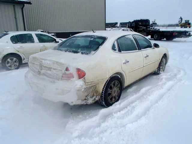 2G4WF582471233966 - 2007 BUICK ALLURE CX WHITE photo 4