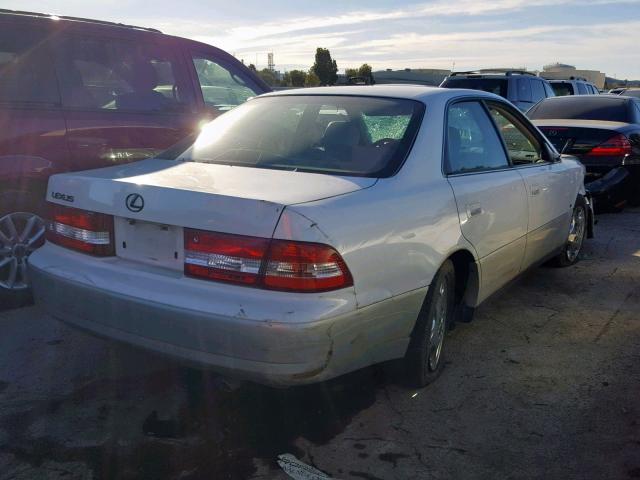 JT8BF28G910319434 - 2001 LEXUS ES 300 SILVER photo 4