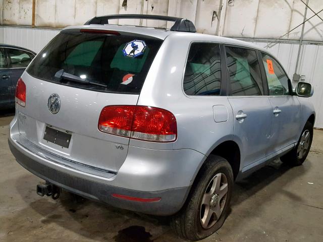 WVGZG77L65D079486 - 2005 VOLKSWAGEN TOUAREG 3. SILVER photo 4