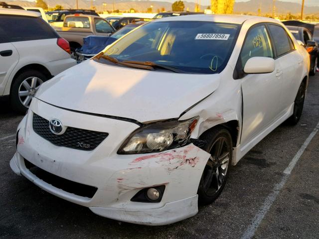 1NXBE40E19Z039713 - 2009 TOYOTA COROLLA XR WHITE photo 2