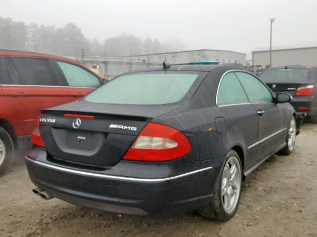 WDBTJ72H28F237943 - 2008 MERCEDES-BENZ CLK 550 BLACK photo 4