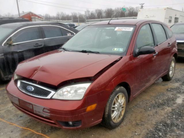 1FAFP37N37W239273 - 2007 FORD FOCUS ZX5 MAROON photo 2