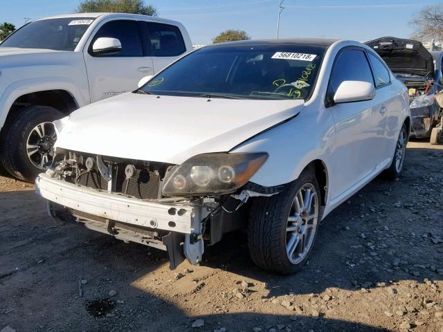 JTKDE167690275715 - 2009 TOYOTA SCION TC WHITE photo 2