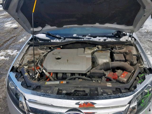 3FADP0L37AR276721 - 2010 FORD FUSION HYB SILVER photo 7