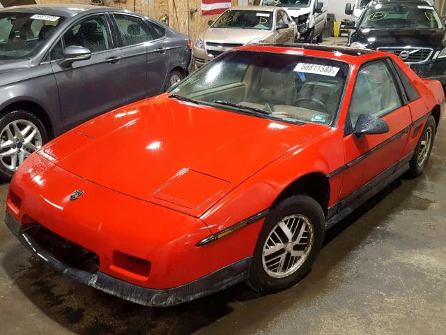 1G2PF3795GP215110 - 1986 PONTIAC FIERO SE RED photo 2