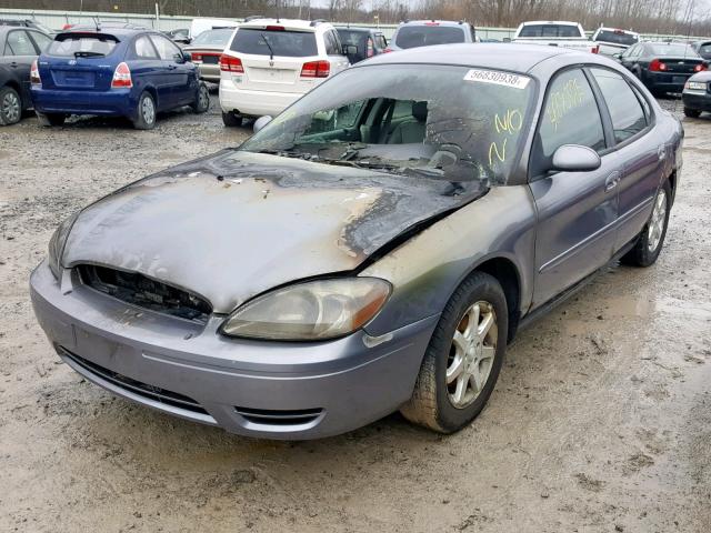 1FAFP56U06A174575 - 2006 FORD TAURUS SEL SILVER photo 2