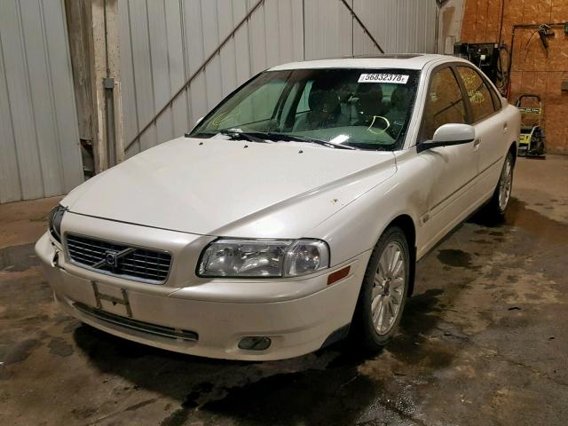 YV1TS592461433553 - 2006 VOLVO S80 2.5T WHITE photo 2