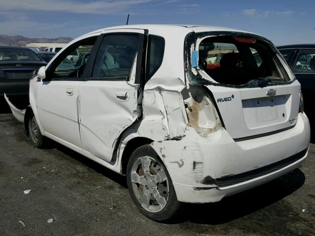 KL1TD66E09B660720 - 2009 CHEVROLET AVEO LS WHITE photo 3