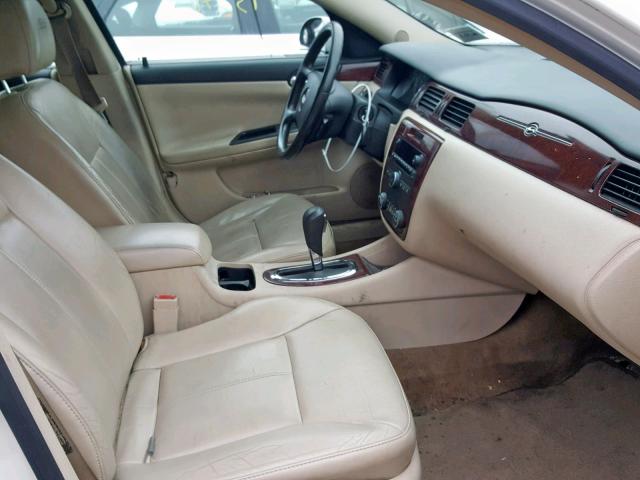 2G1WD58C169324558 - 2006 CHEVROLET IMPALA SUP Ақ фото 5