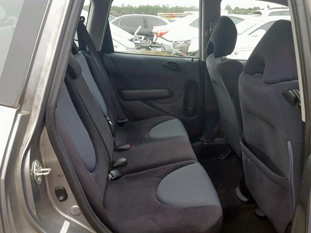 JHMGD38407S065164 - 2007 HONDA FIT SILVER photo 6