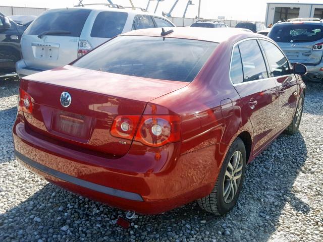 3VWDT71K56M790495 - 2006 VOLKSWAGEN JETTA TDI RED photo 4