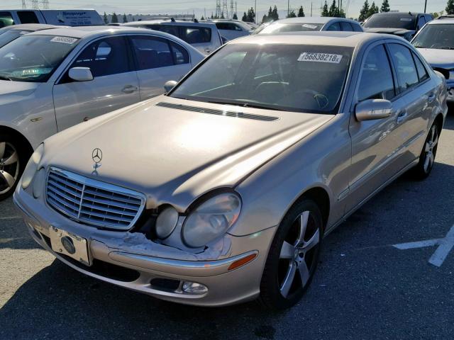 WDBUF65J43A180004 - 2003 MERCEDES-BENZ E 320 GOLD photo 2