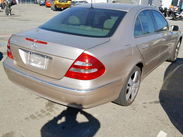 WDBUF65J43A180004 - 2003 MERCEDES-BENZ E 320 GOLD photo 4