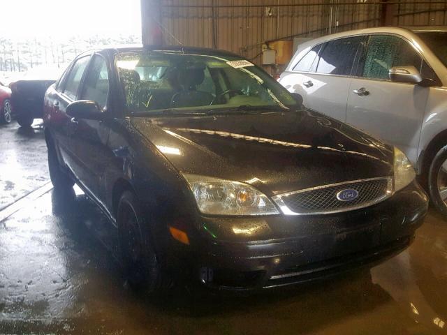 1FAFP34N35W287308 - 2005 FORD FOCUS ZX4 BLACK photo 1