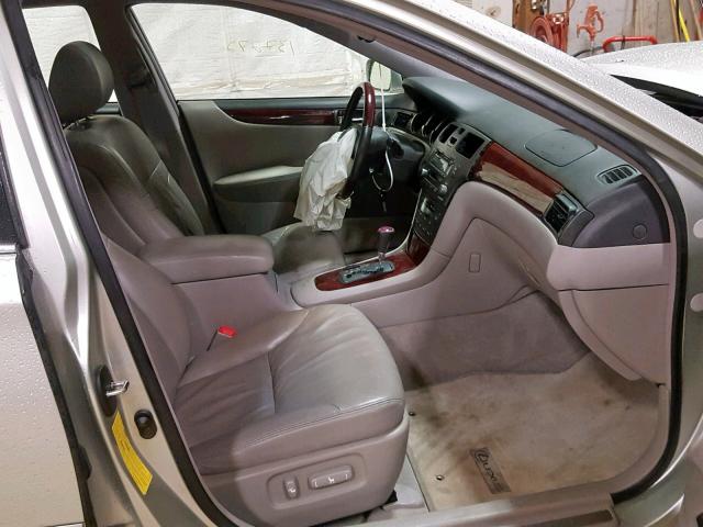 JTHBA30G345005303 - 2004 LEXUS ES 330 SILVER photo 5