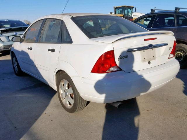 1FAFP38391W192352 - 2001 FORD FOCUS ZTS WHITE photo 3