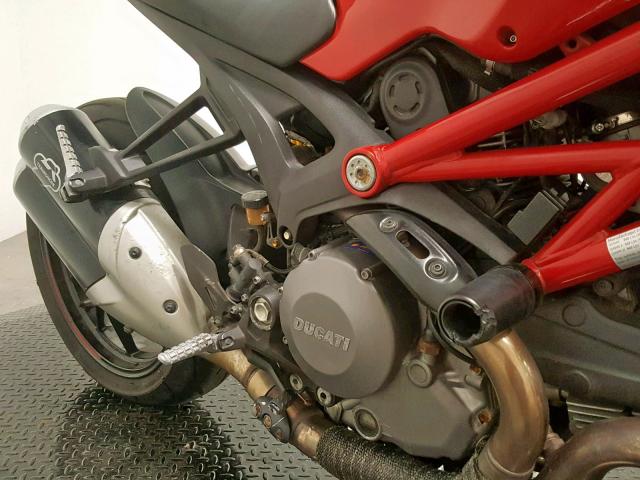 ZDM1RARR7DB062785 - 2013 DUCATI MONSTER 11 RED photo 18