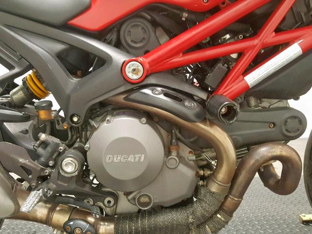 ZDM1RARR7DB062785 - 2013 DUCATI MONSTER 11 RED photo 5